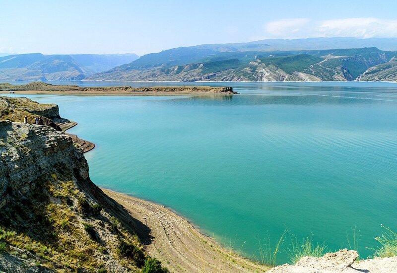 Чиркейское водохранилище, куда можно сходить в окрестности Махачкалы подышать свежим воздухом